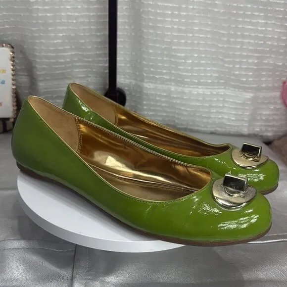 (B) Coach Loafers- Kiwi Green/ Patent, size 8B - Picture 3 of 12
